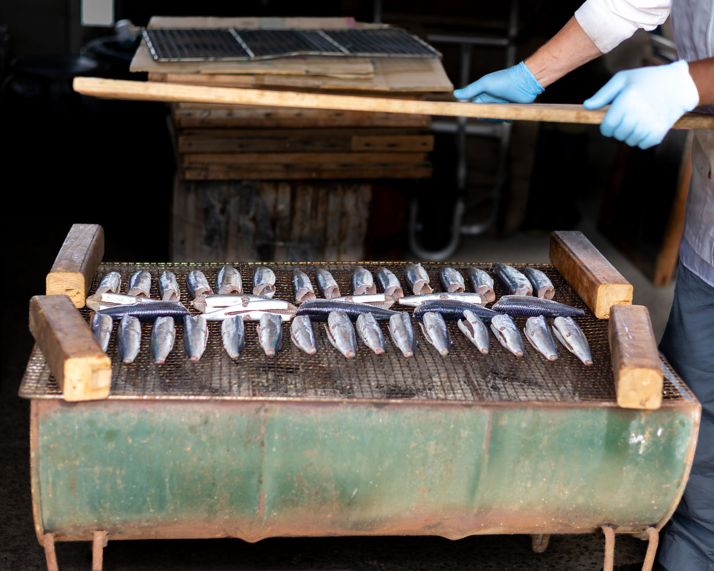炭火でじっくりと焼いた「焼きあご」